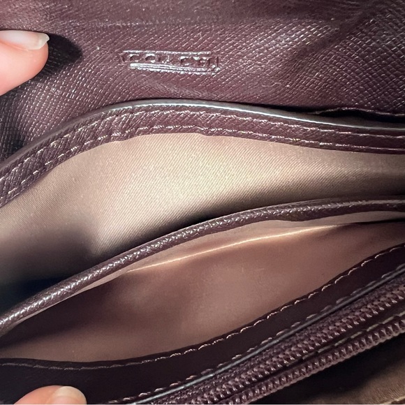 Coach Crossbody Bag - Picture 4 of 13